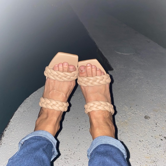 Meet your Posher, Marilynn Powell - Picture 5 of 8